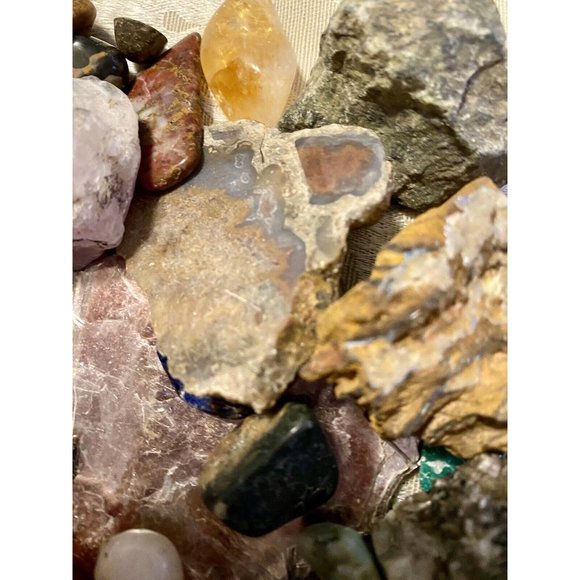 Combo Raw And Tumbled Authentic Minerals Crystals Over Three Pounds - Picture 7 of 12